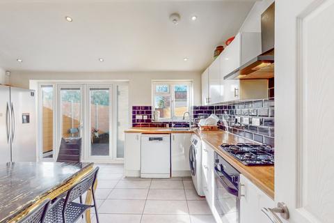 undefined, Harrow, Greater London HA2