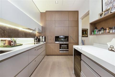 undefined, Pearson Square, Fitzrovia, W1T