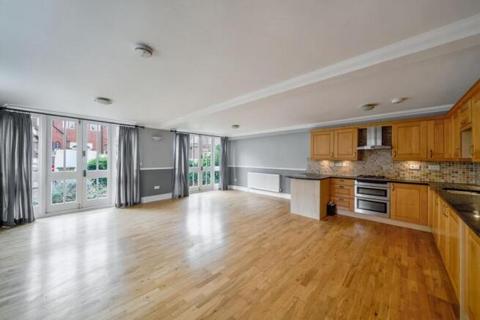 undefined, Apartment 1, Convent Court, Hatch Lane, Windsor, Berkshire SL4 3QR
