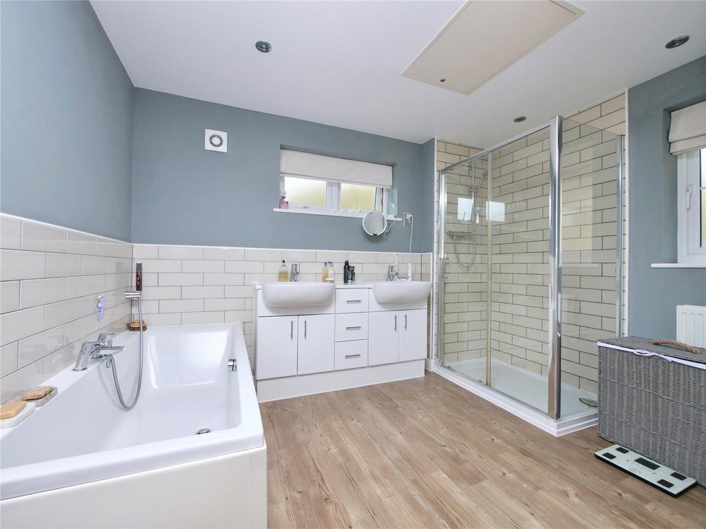Bedroom 1 En-Suite