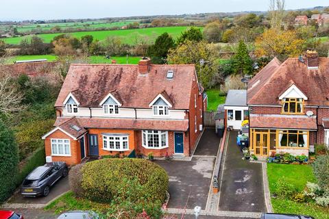 2 bedroom semi-detached house for sale, Crumpfields Lane, Redditch, B97