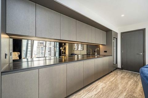 3 bedroom flat for sale, Blackfriars Road, London SE1