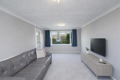 3 bedroom terraced house for sale, Holly Road, Wetherby LS23