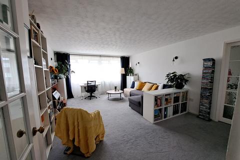 undefined, Moordown Avenue, Cherrywood Court Moordown Avenue, B92
