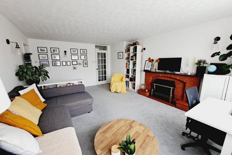 undefined, Moordown Avenue, Cherrywood Court Moordown Avenue, B92