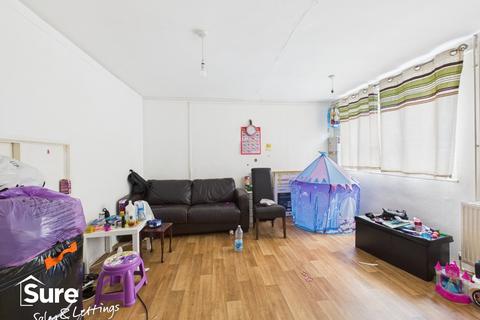 3 bedroom flat for sale, Bridge Street, Hemel Hempstead, Hertfordshire, HP1