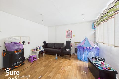 3 bedroom flat for sale, Bridge Street, Hemel Hempstead, Hertfordshire, HP1