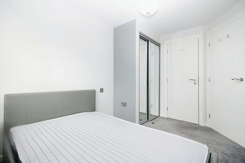 2 bedroom flat to rent, Basilica, King Charles Street, City Centre, Leeds, LS1