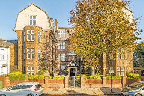 Hazelbourne Road, London SW12