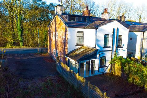 4 bedroom end of terrace house for sale, Finnington Lane, Feniscowles