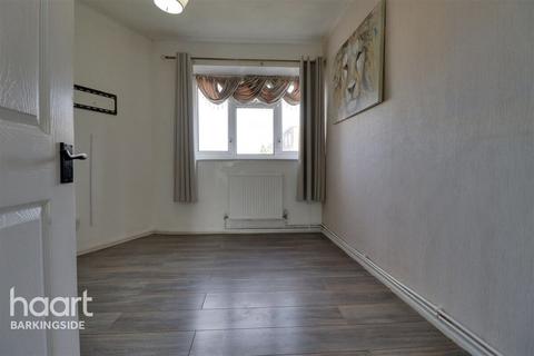 undefined, Craven Gardens, ILFORD