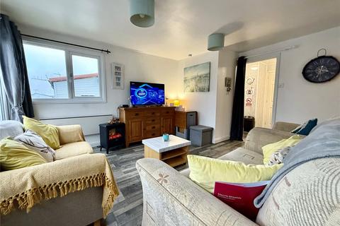 3 bedroom bungalow for sale, Fourth Avenue, Tingdene Holiday Park, Bridlington, East Yorkshire, YO15