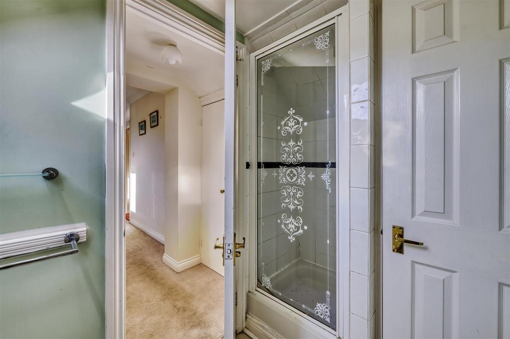 8 Jennings Close Higham-11.jpg