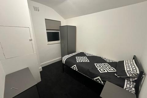 4 bedroom house share to rent, Clarence Road, Handsworth B21