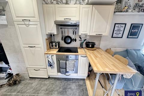 undefined, Cottrell Road, Cardiff CF24