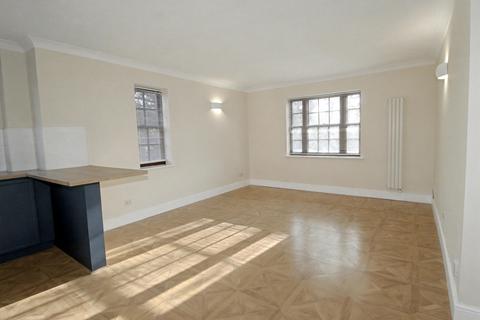 1 bedroom apartment to rent, Princes Road, Weybridge KT13