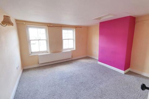 2 bedroom terraced house for sale, New Road, Spalding, Lincolnshire, PE11 1DL