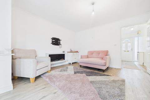 2 bedroom detached bungalow for sale, Bramley Close, North Lincolnshire DN18