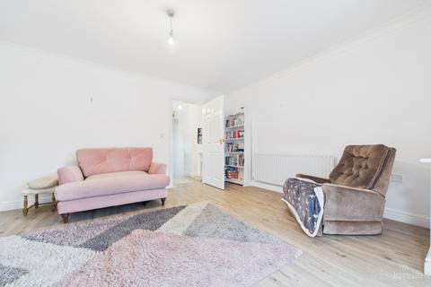 undefined, Bramley Close, North Lincolnshire DN18