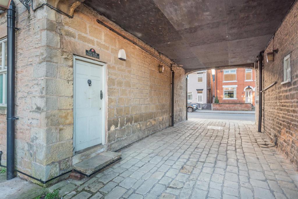 8671519-exterior01.jpg