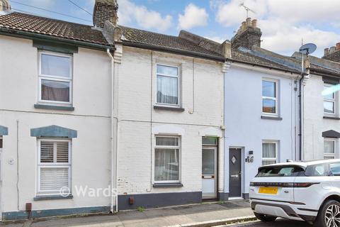 3 bedroom terraced house for sale, Catherine Street, Rochester, Kent