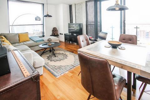 2 bedroom property to rent, Skyline, St. Peters Street, Leeds, LS9