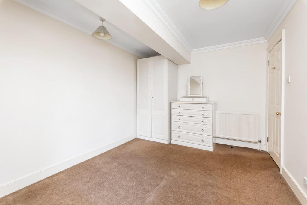 Flat A, Bartletts Court, Bath BA2 4 JT-14.jpg