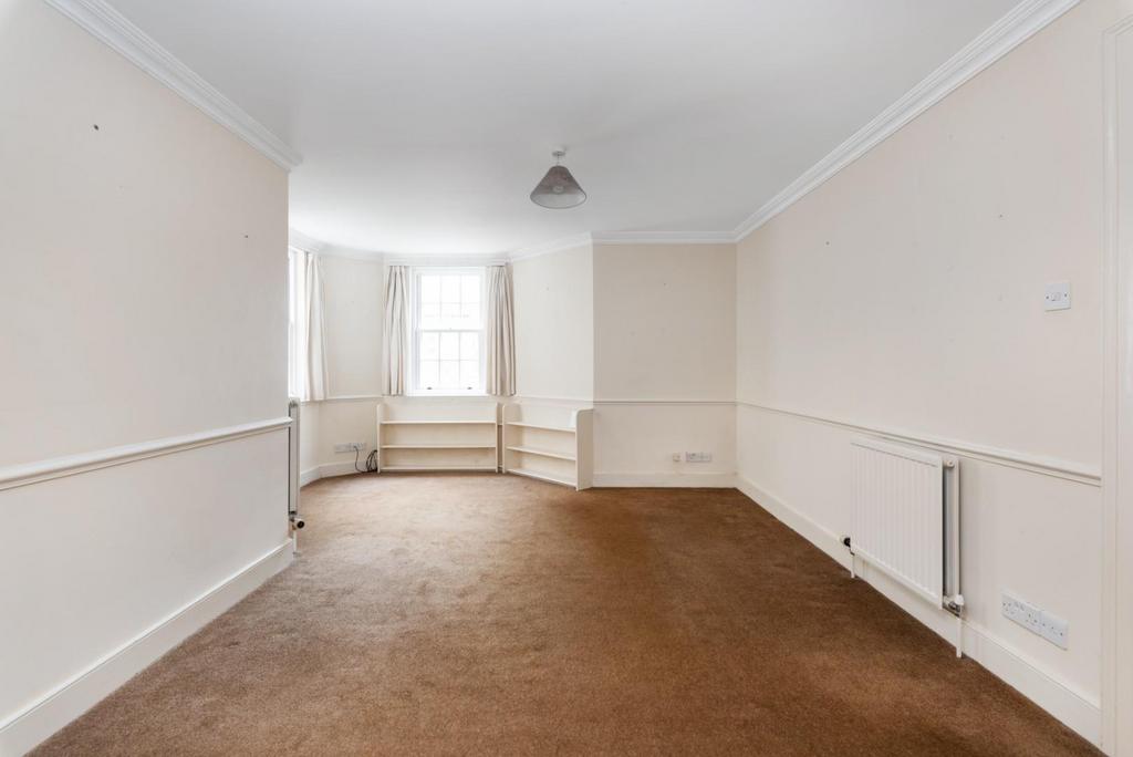 Flat A, Bartletts Court, Bath BA2 4 JT-8.jpg