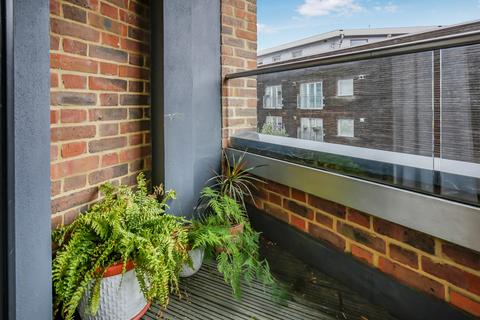 2 bedroom apartment for sale, Holmes Road, London, NW5