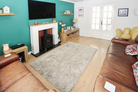 undefined, Highgrove Way, Kingswood, Hull