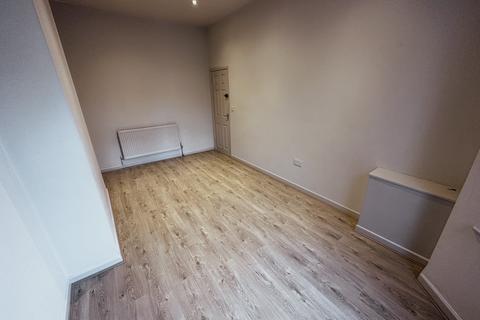 undefined, Cronton Road, L15 5BB,