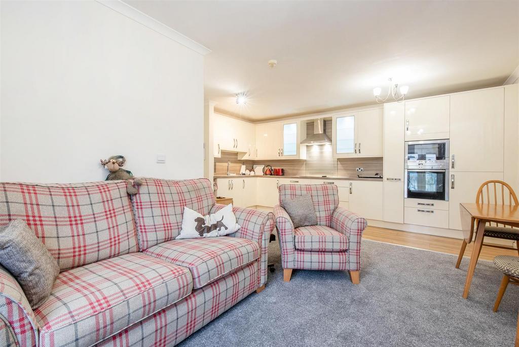 Lounge/Diner/Kitchen