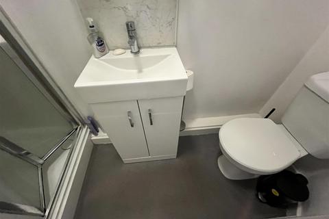 undefined, 69 Moseley Wood Gardens, Cookridge, Leeds