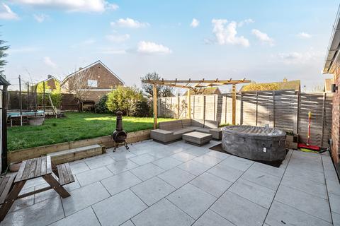 undefined, Harpfield Road, Cheltenham GL52