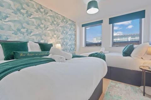 undefined, Hall Street, Birmingham B18