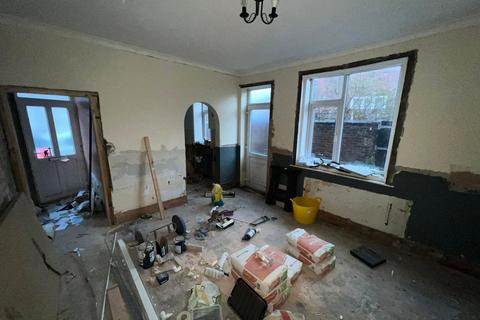 undefined, Lewis Street, Shaw, Oldham, Greater Manchester, OL2