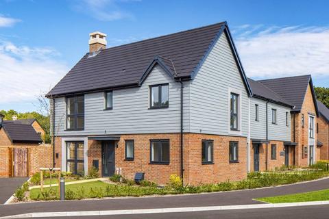 Egret Court End, Hambrook, PO18