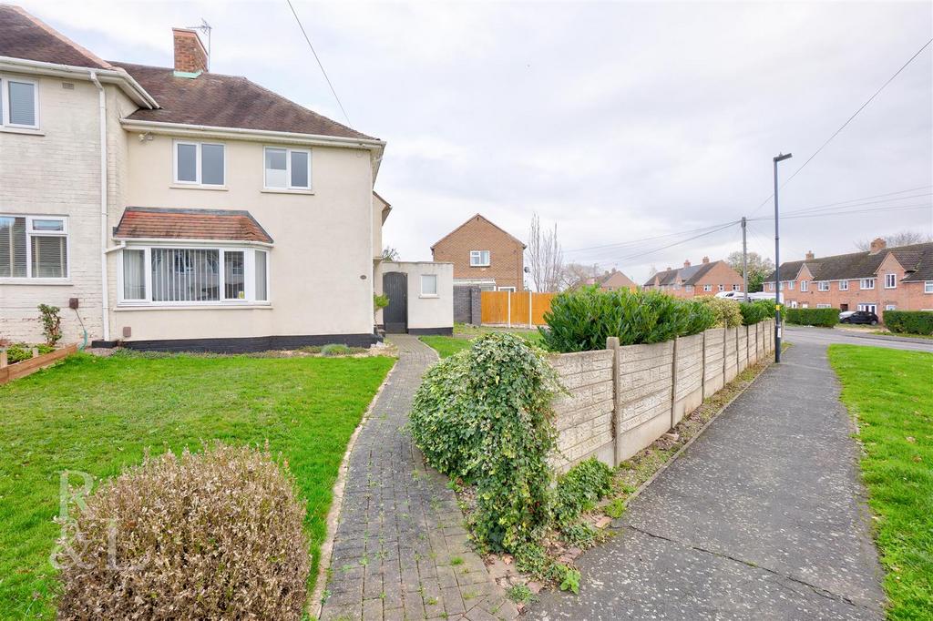 11 Carhampton Road (9).jpg