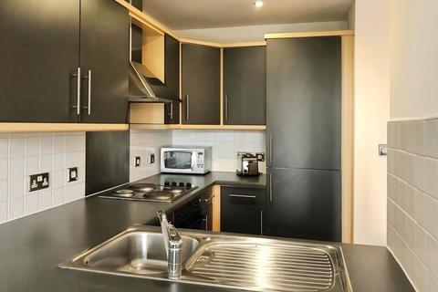 2 bedroom flat to rent, Whitehall Quay, Leeds, West Yorkshire, LS1