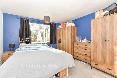 undefined, Spinney North, Pulborough, West Sussex