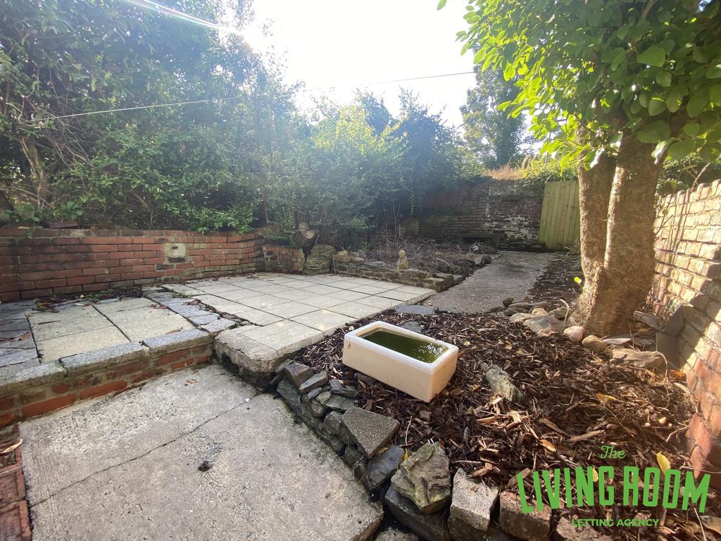 15 S Garden