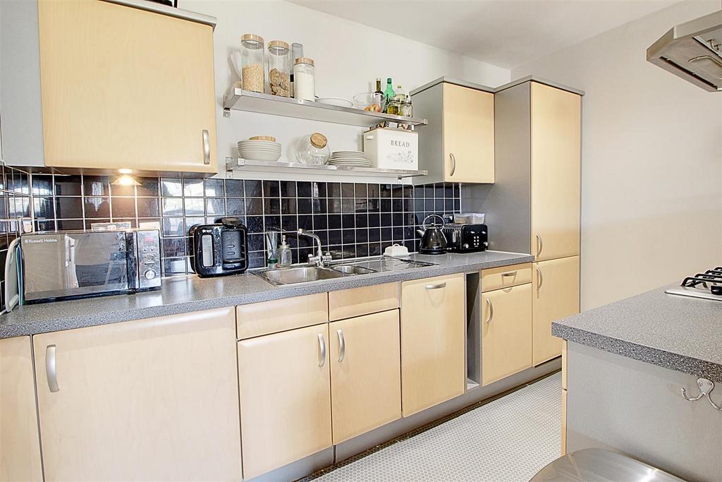 IMG 1695-IMG 1697.jpg