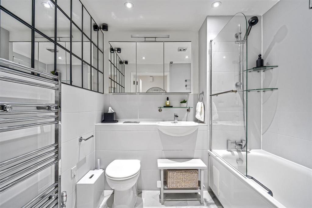 Flat 23  Owens Court  Lower Richmond Road Richmond