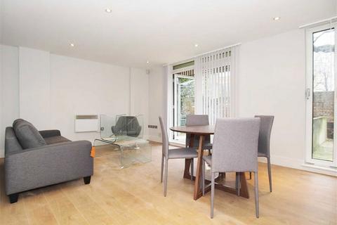 2 bedroom flat to rent, Wharf Lane, London E14