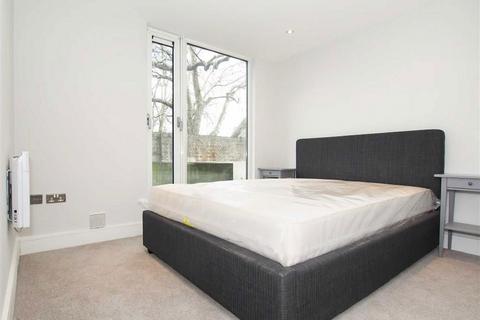 2 bedroom flat to rent, Wharf Lane, London E14