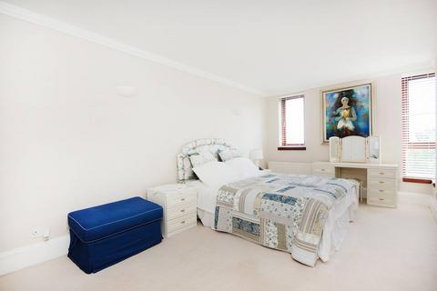 3 bedroom flat to rent, Sudbury Hill, Harrow on the Hill, Harrow, HA1
