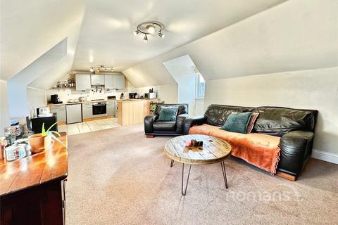 undefined, Alford Close, Sandhurst, Berkshire