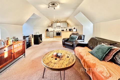 undefined, Alford Close, Sandhurst, Berkshire