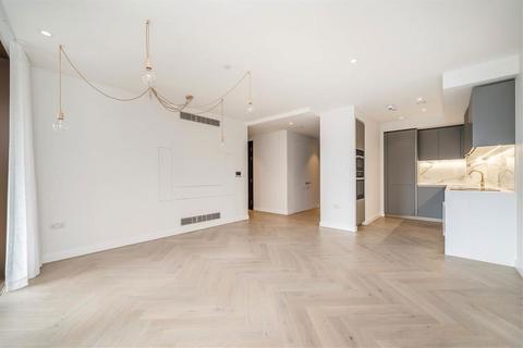 undefined, Triptych Place, London SE1