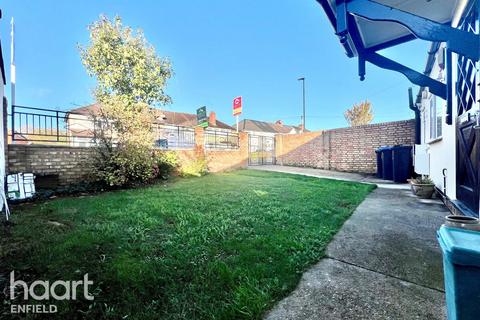 undefined, Tynemouth Drive, Enfield